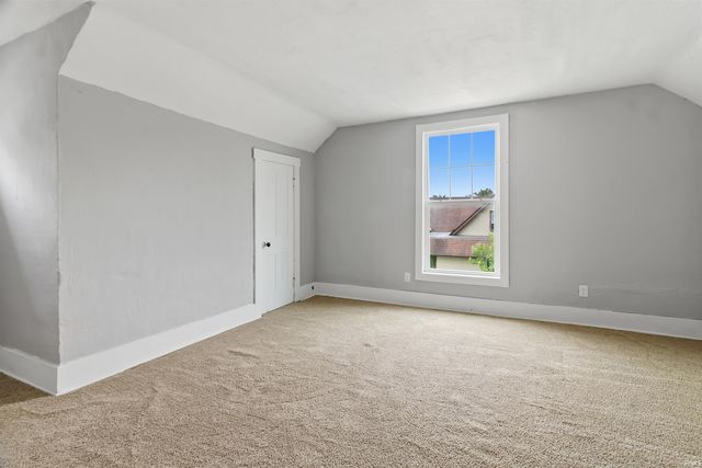 304 S 1st Street, Van Buren, IN 46991