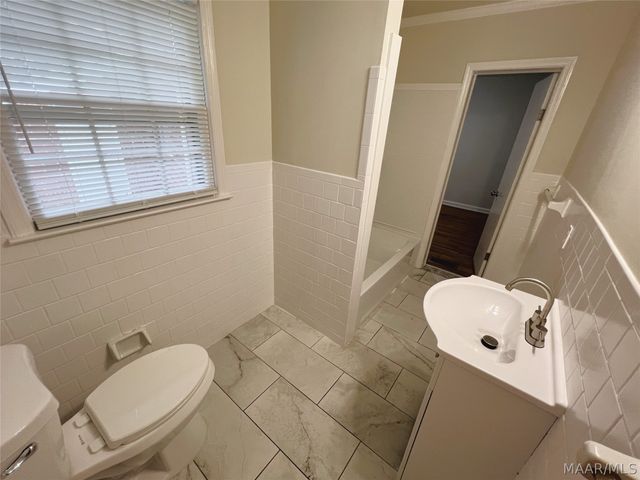 3581 Honeysuckle Road, Montgomery, AL 36109