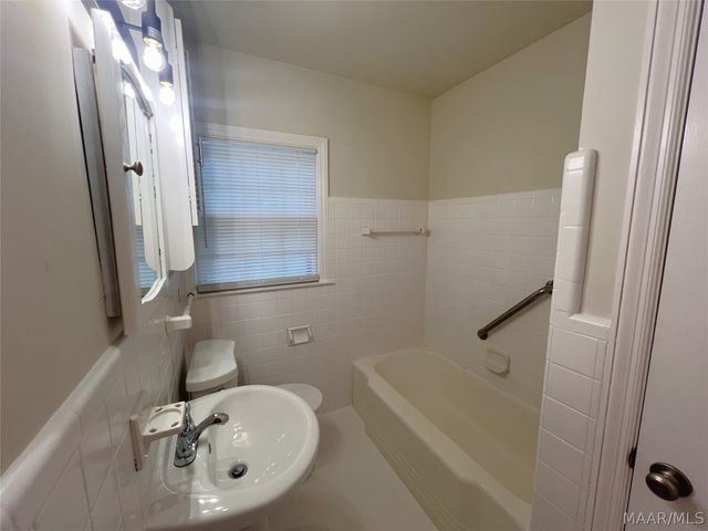 3581 Honeysuckle Road, Montgomery, AL 36109