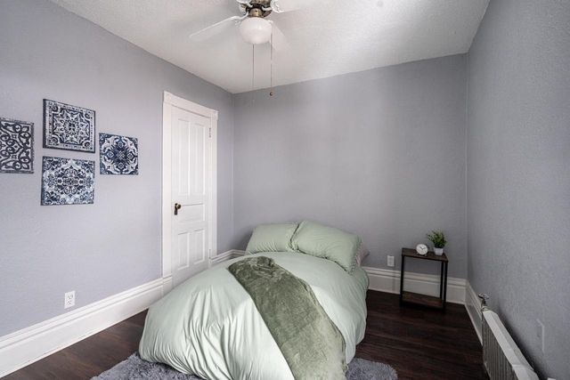 824 W Minnesota AVENUE, South Milwaukee, WI 53172