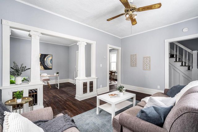 824 W Minnesota AVENUE, South Milwaukee, WI 53172