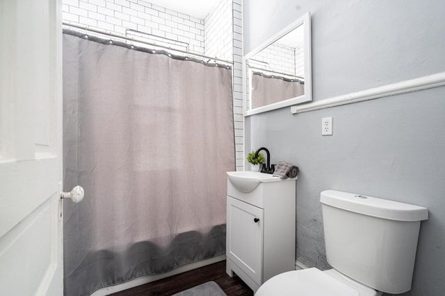 824 W Minnesota AVENUE, South Milwaukee, WI 53172