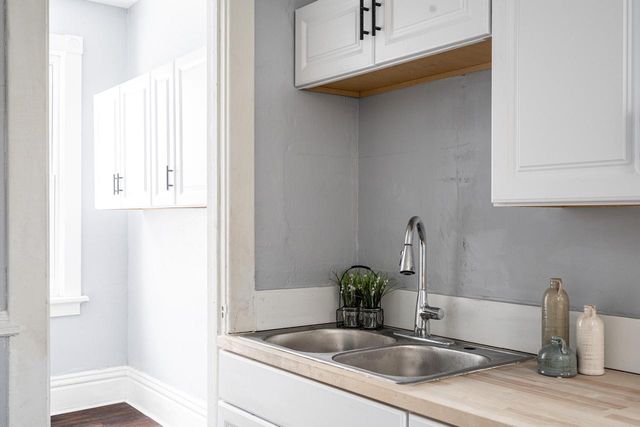 824 W Minnesota AVENUE, South Milwaukee, WI 53172