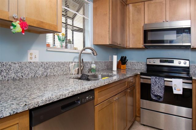 2300 SW 43RD STREET K5, Gainesville, FL 32607