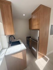 2436 SW 7th St 10, Miami, FL 33135