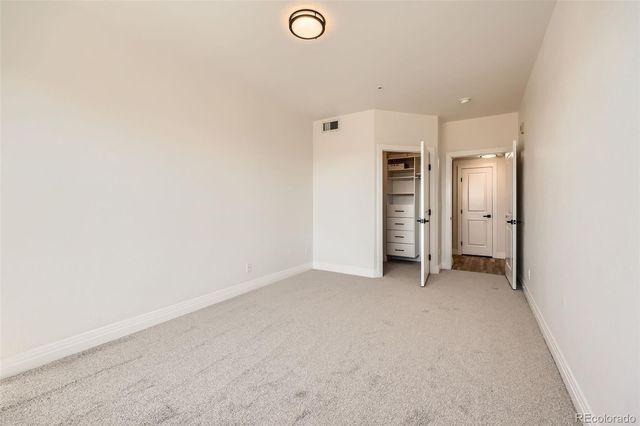 9079 E Panorama Circle 419, Englewood, CO 80112