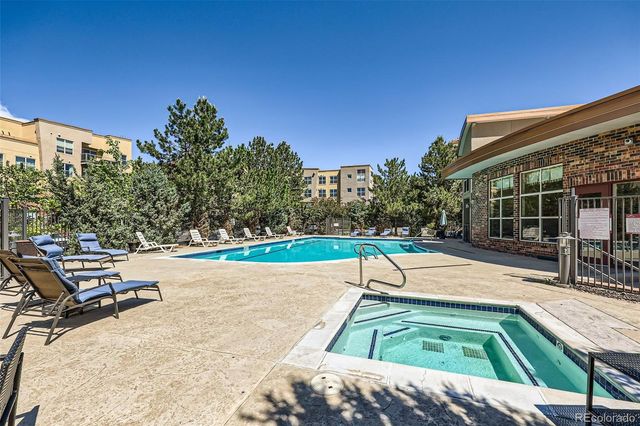 9079 E Panorama Circle 419, Englewood, CO 80112