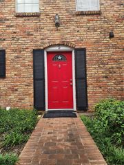 2710 Briarhurst Drive 5, Houston, TX 77057