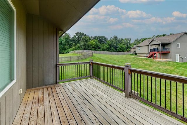 599 Linda Court, Liberty, MO 64068
