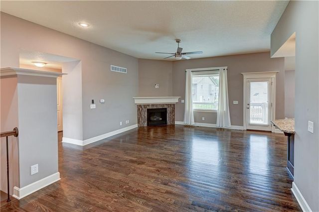 599 Linda Court, Liberty, MO 64068