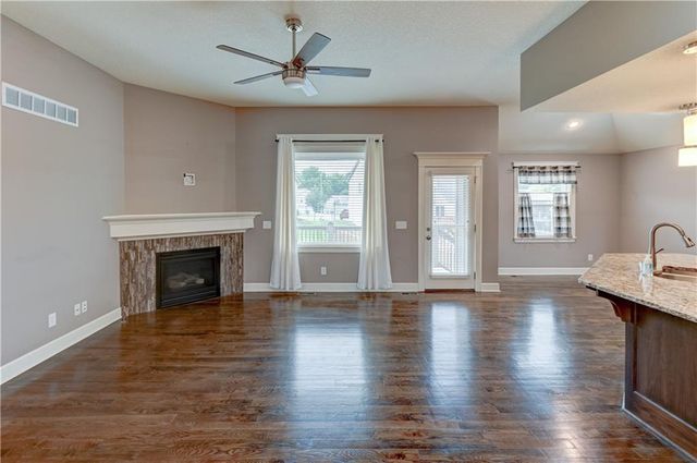 599 Linda Court, Liberty, MO 64068