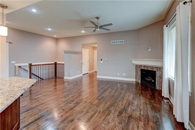 599 Linda Court, Liberty, MO 64068