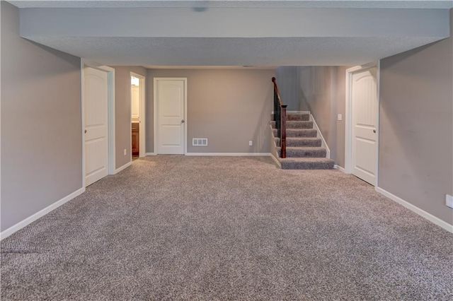 599 Linda Court, Liberty, MO 64068