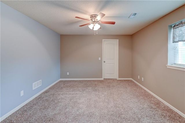 599 Linda Court, Liberty, MO 64068