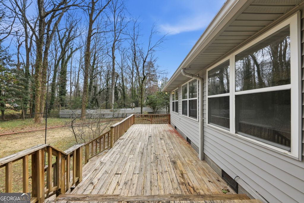 124 Larose Circle, Marietta, GA 30060 — photo 3