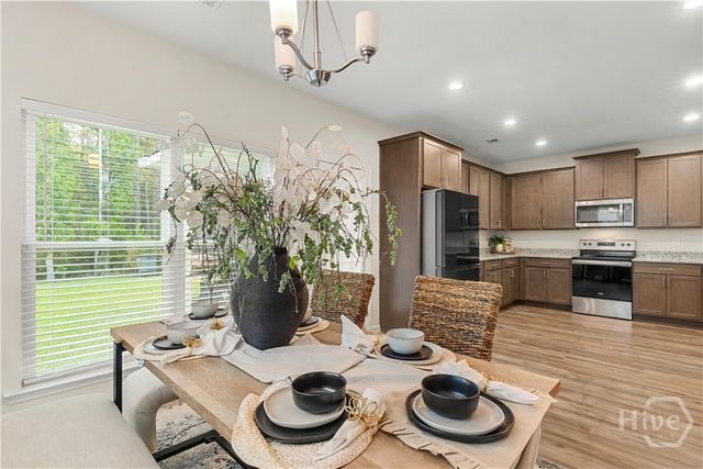 117 Chalk Farm Way, Bloomingdale, GA 31302