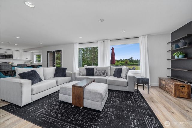 9906 328th Street E, Graham, WA 98338