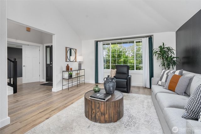 9906 328th Street E, Graham, WA 98338