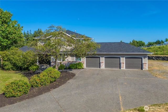 9906 328th Street E, Graham, WA 98338