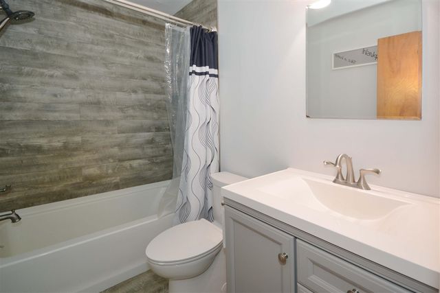 5830 Leon Avenue, Scotts, MI 49088