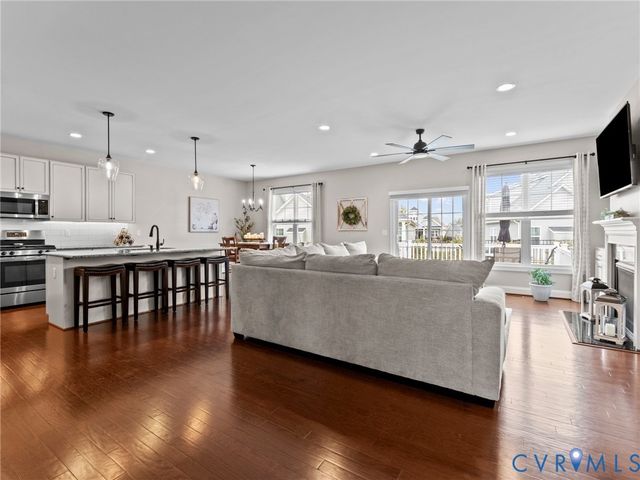 8900 Blooming Pl, Chesterfield, VA 23832