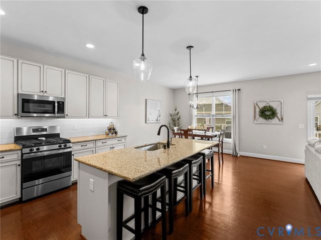 8900 Blooming Pl, Chesterfield, VA 23832