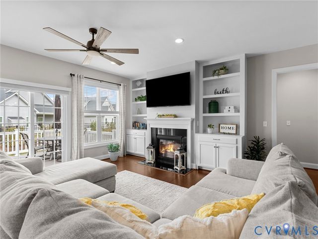 8900 Blooming Pl, Chesterfield, VA 23832