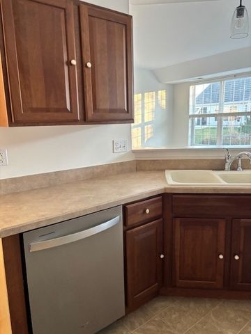 13455 Nealy Road, Huntley, IL 60142