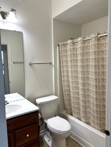 13455 Nealy Road, Huntley, IL 60142