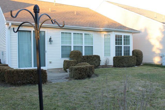 13455 Nealy Road, Huntley, IL 60142