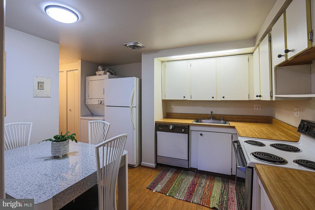 6317 PARK HEIGHTS AVE #311, Baltimore, MD 21215