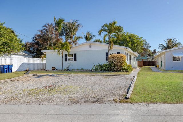 722 Granada Street A, Fort Pierce, FL 34949