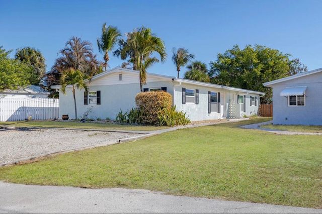 722 Granada Street A, Fort Pierce, FL 34949