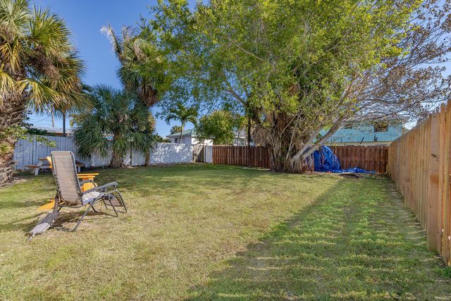 722 Granada Street A, Fort Pierce, FL 34949