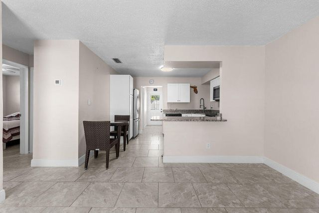 722 Granada Street A, Fort Pierce, FL 34949