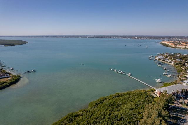 722 Granada Street A, Fort Pierce, FL 34949