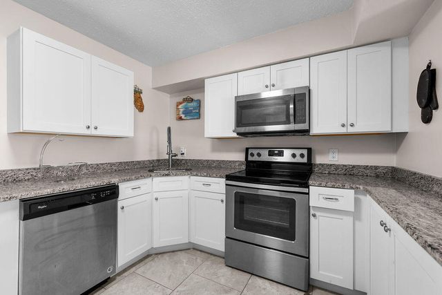 722 Granada Street A, Fort Pierce, FL 34949