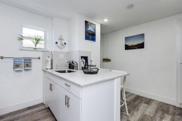 508 NW 8th Ave, Fort Lauderdale, FL 33311