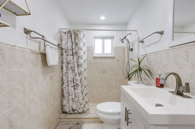 508 NW 8th Ave, Fort Lauderdale, FL 33311