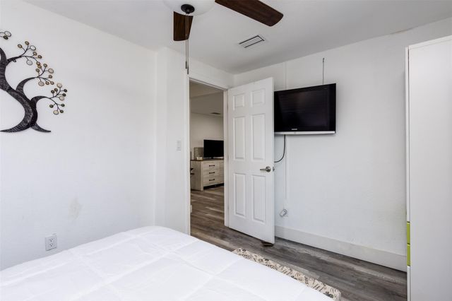 508 NW 8th Ave, Fort Lauderdale, FL 33311