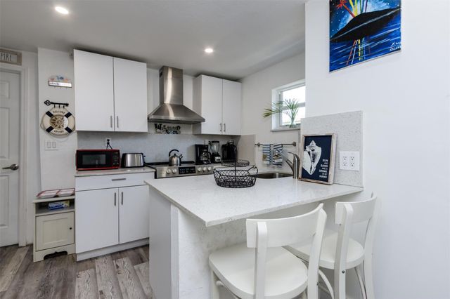 508 NW 8th Ave, Fort Lauderdale, FL 33311