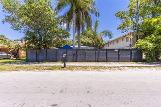 508 NW 8th Ave, Fort Lauderdale, FL 33311