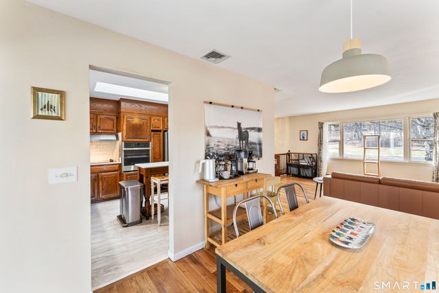 6 Advocate Place, Danbury, CT 06810