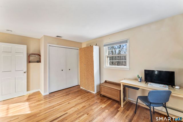 6 Advocate Place, Danbury, CT 06810