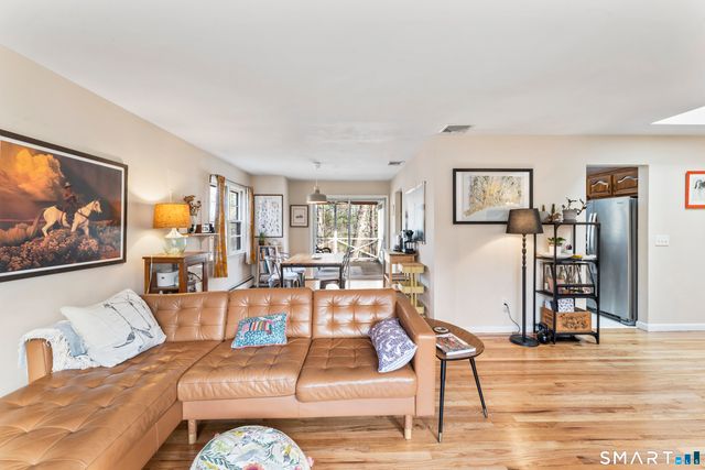 6 Advocate Place, Danbury, CT 06810