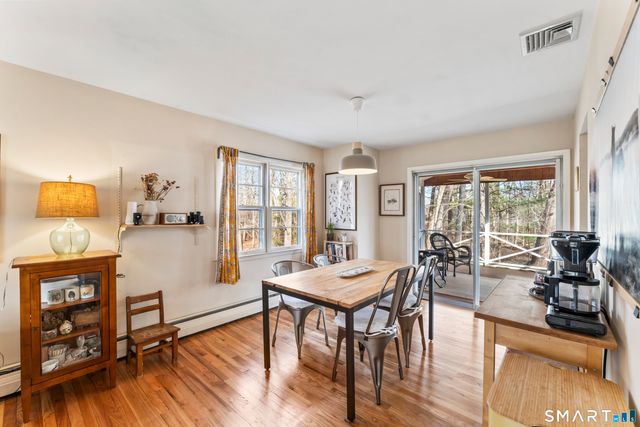 6 Advocate Place, Danbury, CT 06810