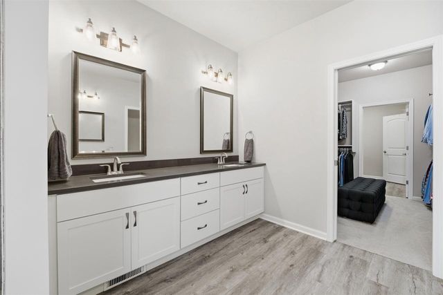 3324 EVENING STAR DRIVE, Green Bay, WI 54311