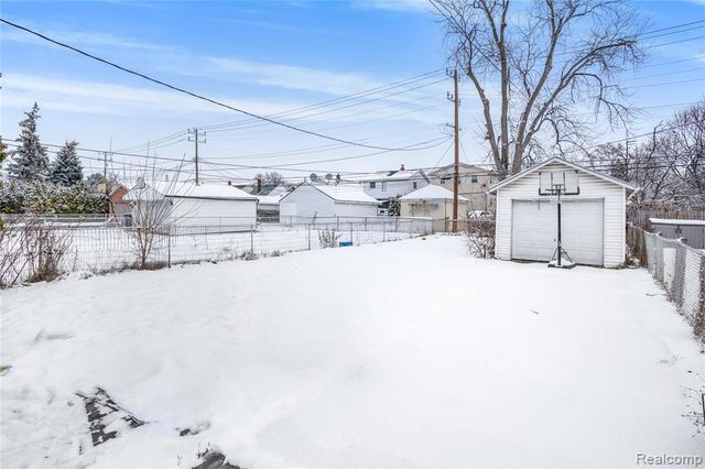 5424 Bingham Street, Dearborn, MI 48126