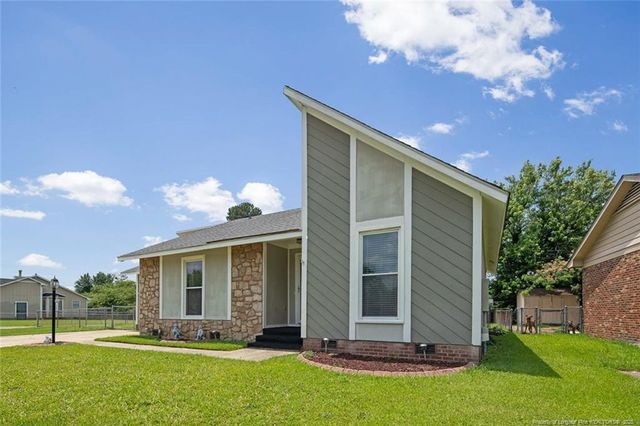 1001 Glen Reilly Drive, Fayetteville, NC 28314