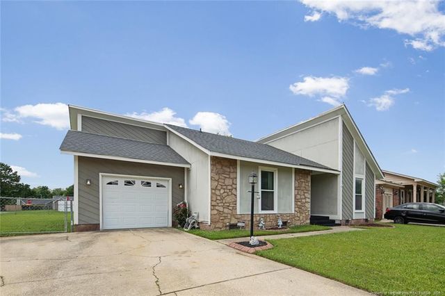 1001 Glen Reilly Drive, Fayetteville, NC 28314